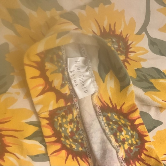 Sunflower Print Yellow Skirt - Picture 2 of 2